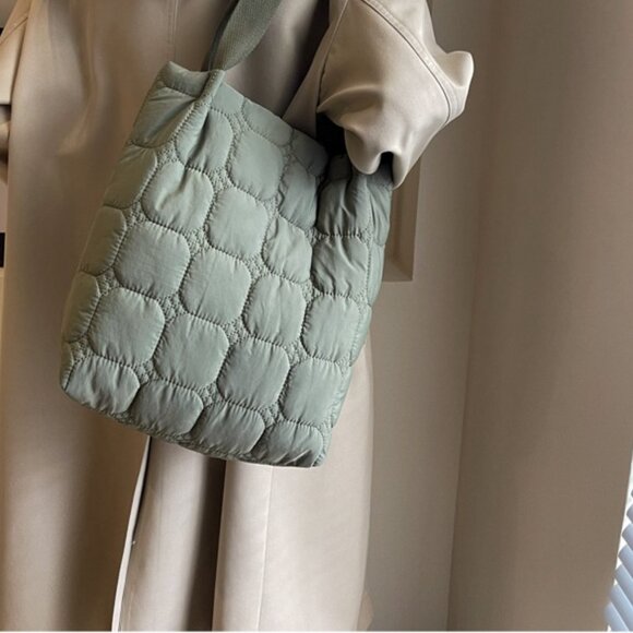 Handbags - Soft Padded Diamond Quilt Green Hobo